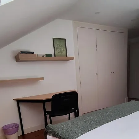 Triplo Com Wc Privativo No Coracao Do Chiado Homestay *